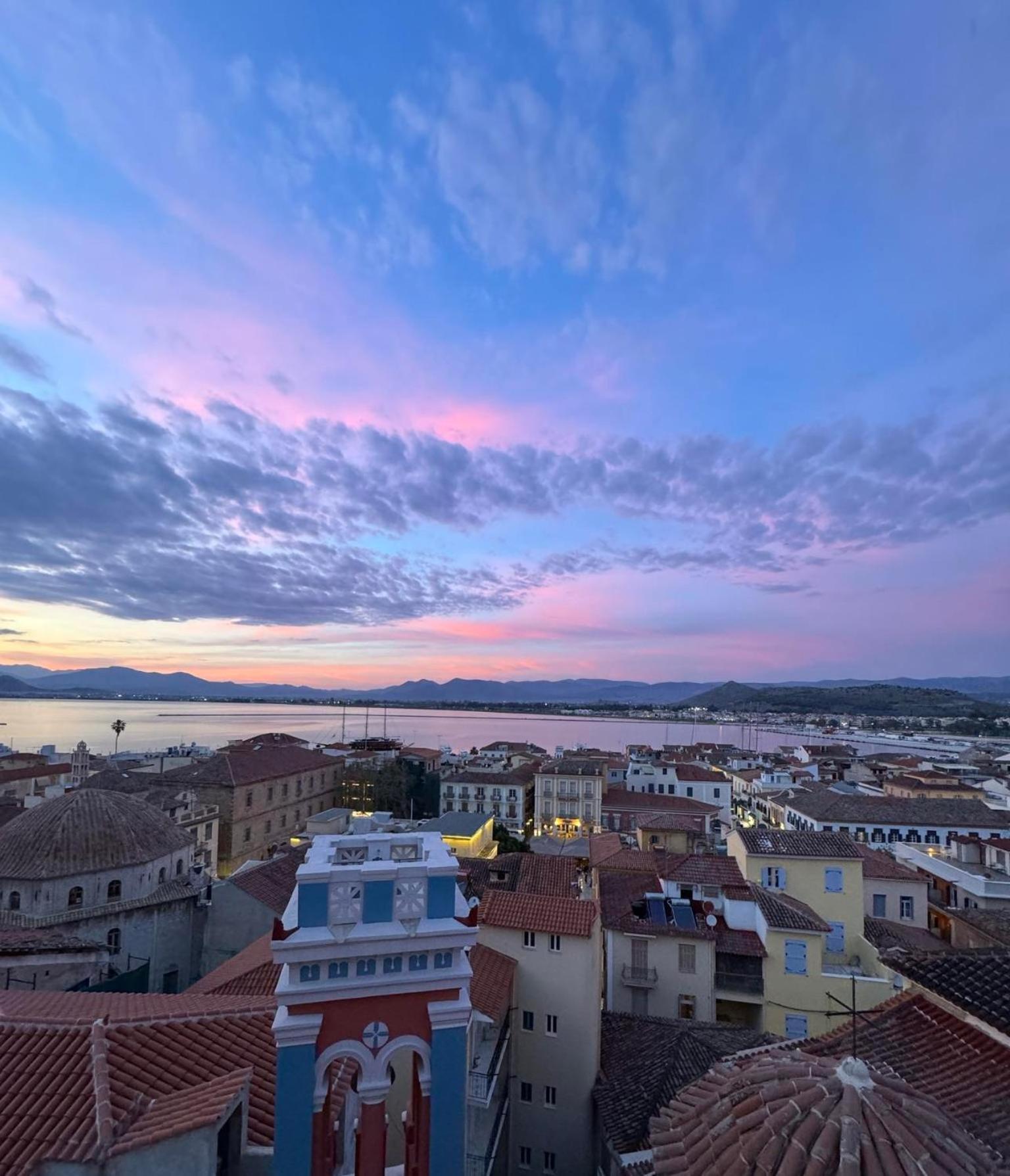 S&F Luxury Apartment Nafplion Exteriör bild