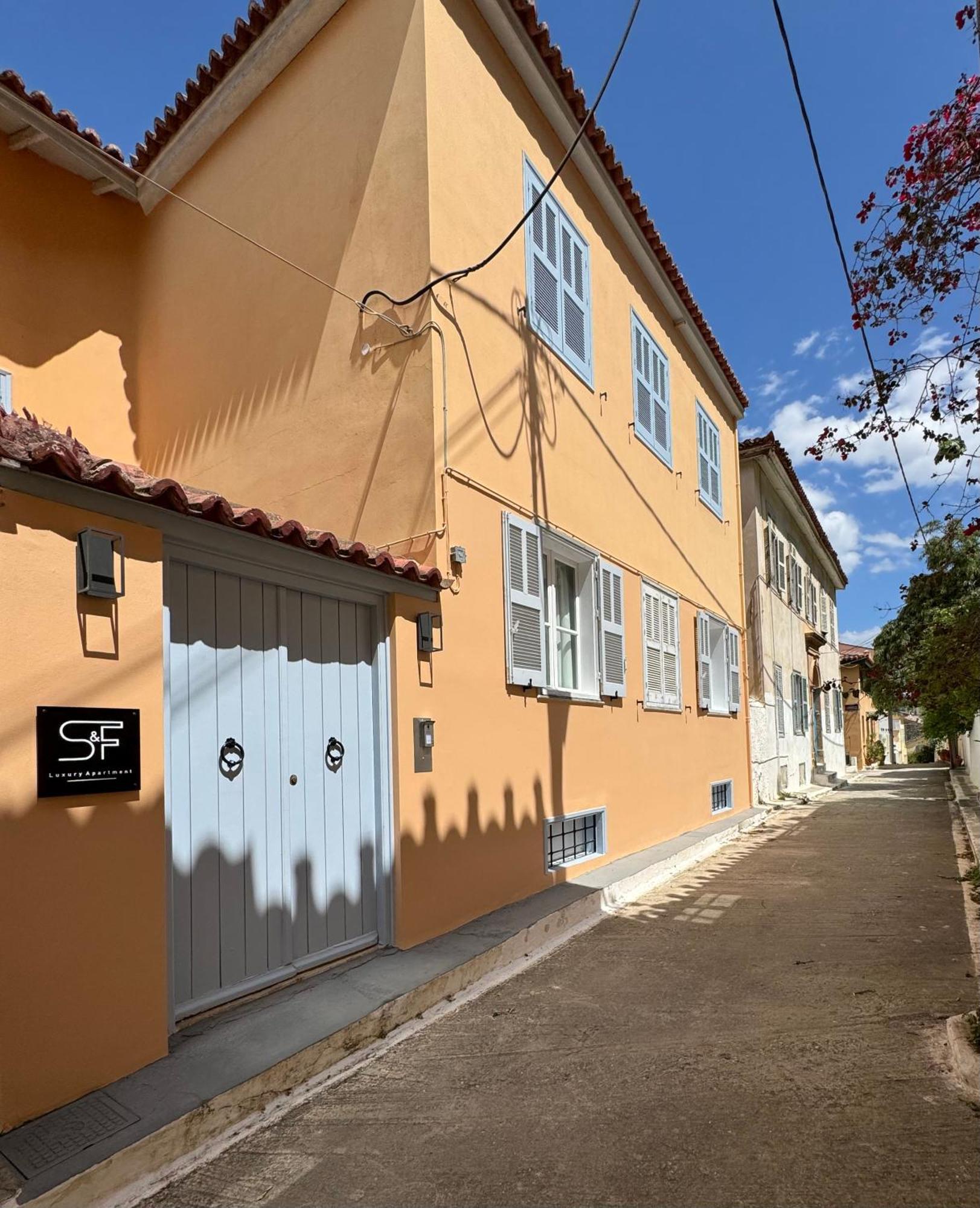 S&F Luxury Apartment Nafplion Exteriör bild